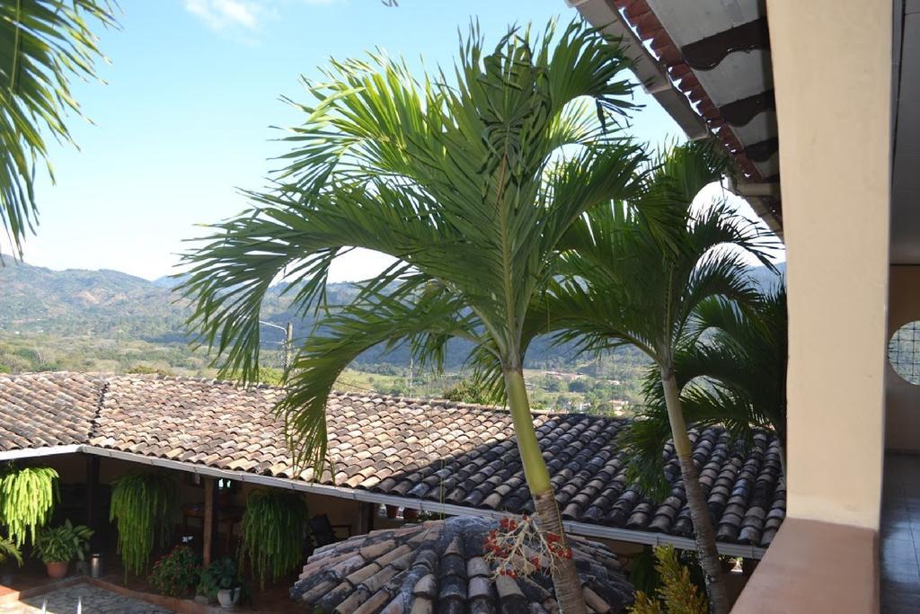 Hotel Buena Vista Copan ภายนอก รูปภาพ
